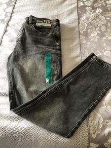 Mens BNWT jeans W34" x L32"