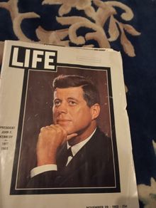 Vintage Life magazine
