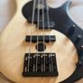 Bass guitar Image 8