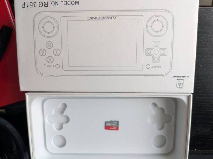 Retro Handheld Gaming - Anbernic RG351P