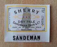 Vintage Sandeman dry pale Sherry label