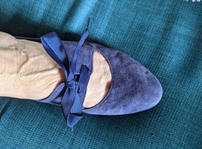 Clarks ladies blue suede shoes