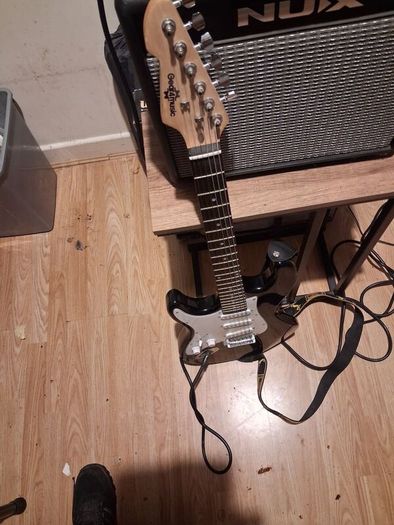 left-hand gear for music electric guitar with  nux app