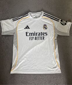 Real Madrid Jersey Size M