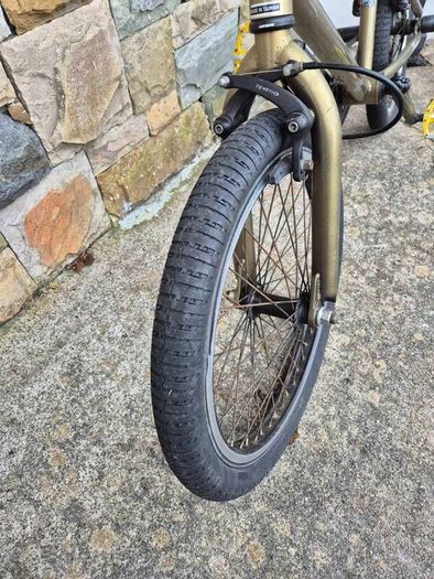 BMX style jump bike