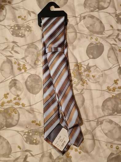 Selections of Ties