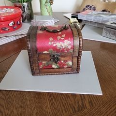 Jewellery box/trinket box