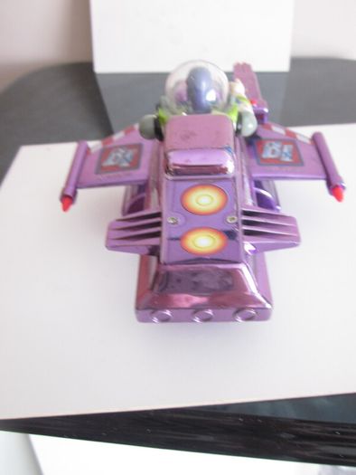 Disney Buzz Lightyear Galactic Cruiser