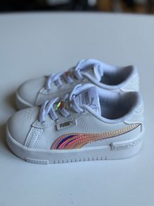 Puma sneakers size 23