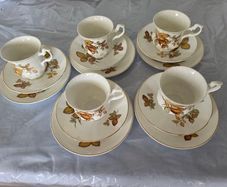 Bone China Teacups, Saucers & Side Plates