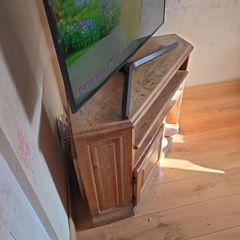 wooden TV stand with drawer