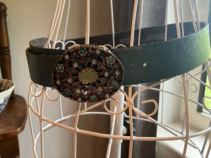 Womens belts