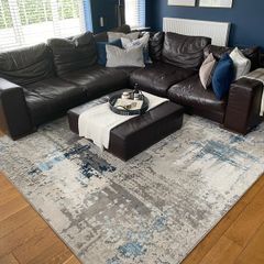 Extra Large 240x330cm Kukoon Grace Rug As New