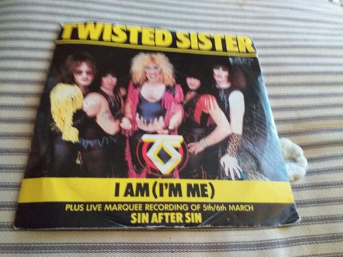 Twisted Sister - Single.