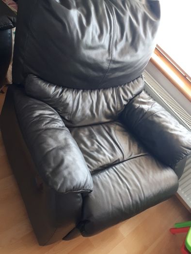 leather 3 piece suite