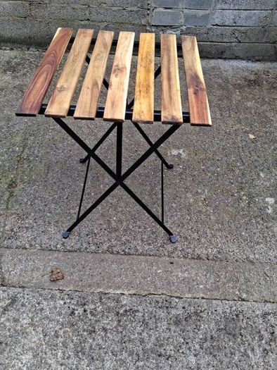 Fold Up Table