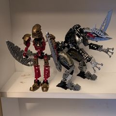 Bionicle toa lhikan & kikanalo set