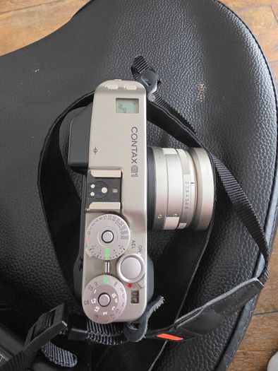 Contax Contax G1 Green label 35mm Film Camera Planar 35mm f2 Lens