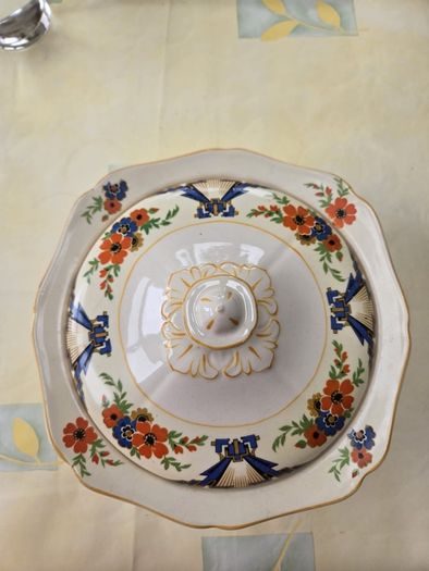 Vintage Art Deco H and K Tunstall Lidded Tureen  Serving Dish , Pattern 1957