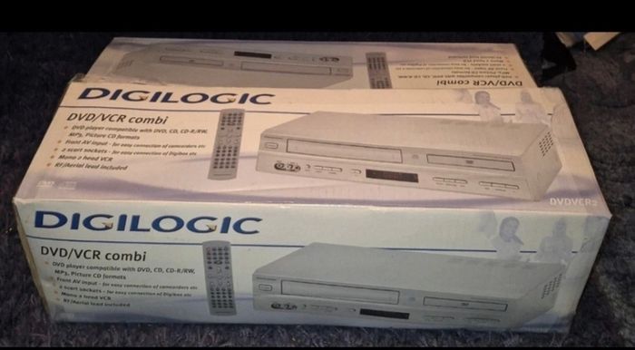 Digilogic DVDVCR2 DVD Player and VCR, VHS Video Player Combination with Remote