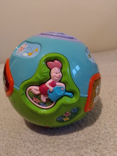 VTECH Roll and Learn Ball - Winnie the Pooh educational Musical toy