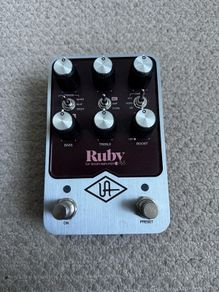 Universal Audio UAFX Ruby '63 ( Vox AC30 )