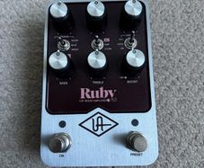 Universal Audio UAFX Ruby '63 ( Vox AC30 )