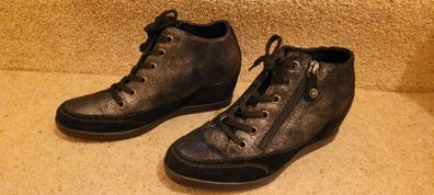 Italian wedge ankle boots