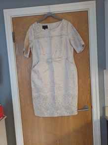 Daisy May Dress.  S.16.  New.