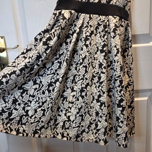 Dress size S