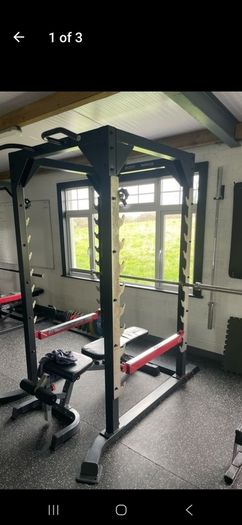 BODY IMAGE Power cage/Squat rack with Olympic bar bumper plates and adjustable bench
