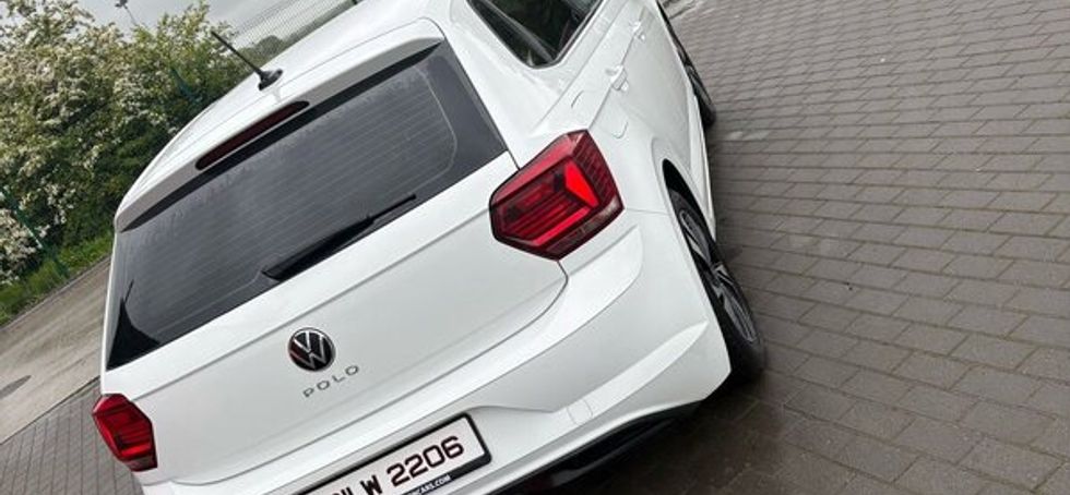 Volkswagen White polo