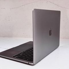 MacBook Pro (13-inc)
