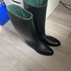 Horse riding boots