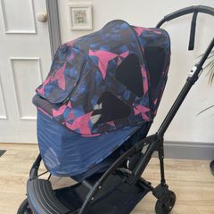 Bugaboo Bee 5 with organiser, Mammoth bag, rain cover, cup holder, footmuffs & rain cover