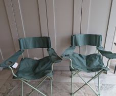 2 folding camping chairs