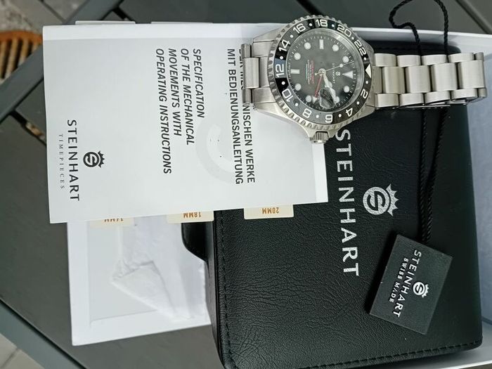 Steinhart GMT ocean one premium Mans Automatic watch
