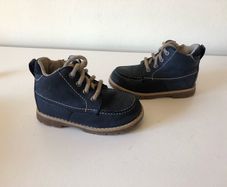 Clarks leather shoes size 5g