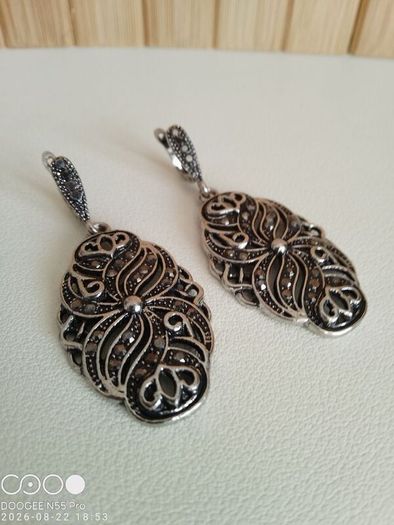 Marcasite Style Filigree Necklace and Earring Set