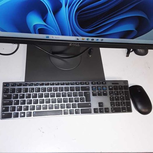 Dell OptiPlex 3060 Micro | i5-8500T | 24" All-in-One Mini PC Setup