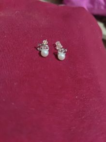 studd earrings
