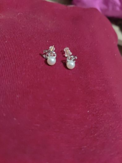studd earrings