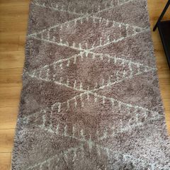 Rug - Free to go