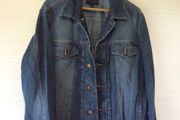 Gant Menswear. As New Mens Denim Jacket. Retails At 250euro In Brown Thomas. Selling 150euro. Collect In Dublin Or Receive Via Post.