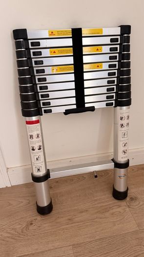 Telescopic ladder 3.2M
