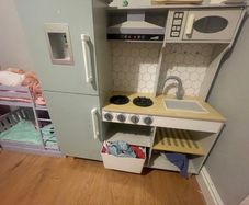 Kids kitchen and bunk beds