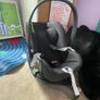 Cybex Infant car seat with 360 Iso fix Image 5