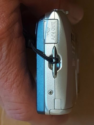 Nikon Coolpix S3600, 8 x wide Zoom, 20.1 Megapixels,  working great, battery is charged but does not come with charger, no memory card, very good condition