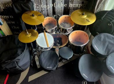 Pearl Export Drum Kit with Millenium Drum Bags