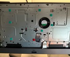 All in One Desktop -Dell Inspiron 27" 7775 Series - no screen - for parts or repair